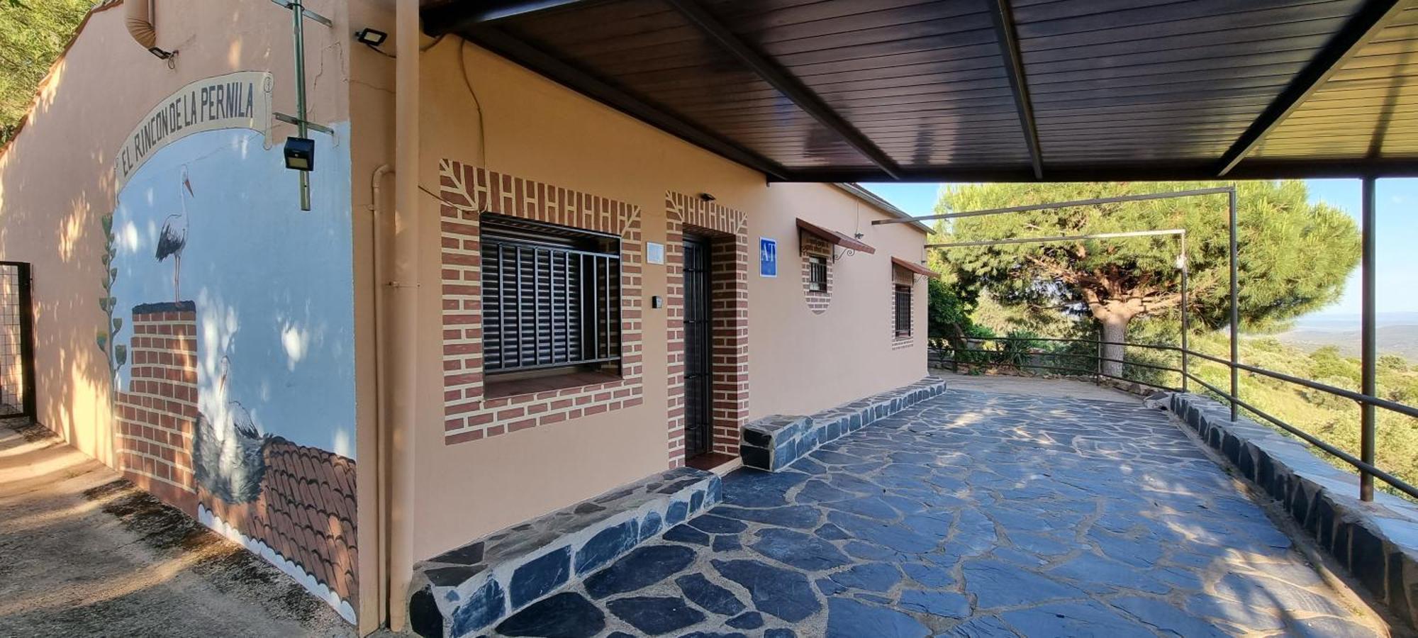 Apartamento Turistico "El Rincon De La Pernila" กวาดาลูเป ภายนอก รูปภาพ