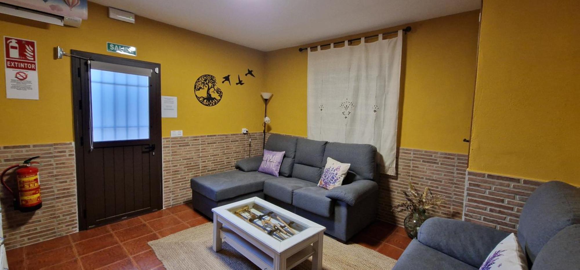 Apartamento Turistico "El Rincon De La Pernila" กวาดาลูเป ภายนอก รูปภาพ